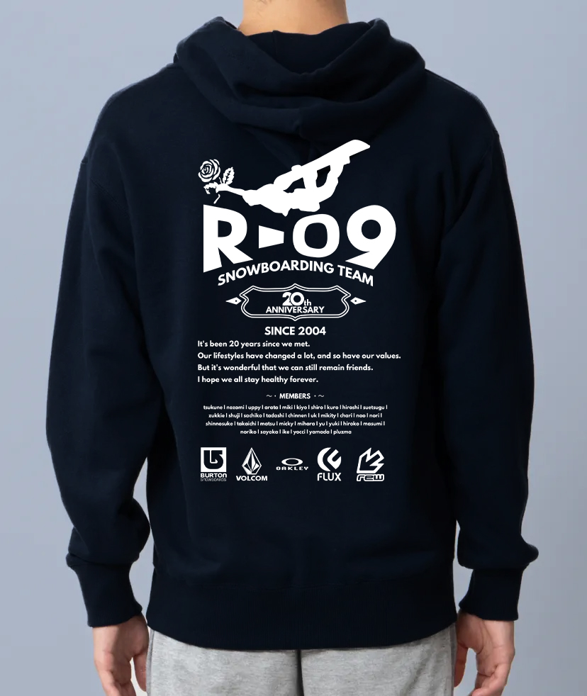 R-09 20周年記念パーカー